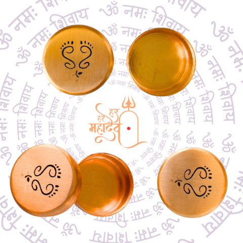 PADAM Miedziane pudełko na wibhuti (średni) ISHA