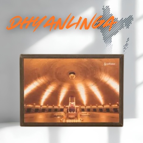 Dhyanalinga - zdjęcie z podpórką