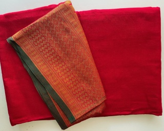 Fiery Red & Gold Cotton Energized Saree Konsekrowane Sari Bawełna Devi DUŻE