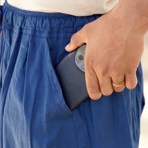 Spodnie Dhoti z kieszeniami – głęboki błękit – (unisex) ISHA